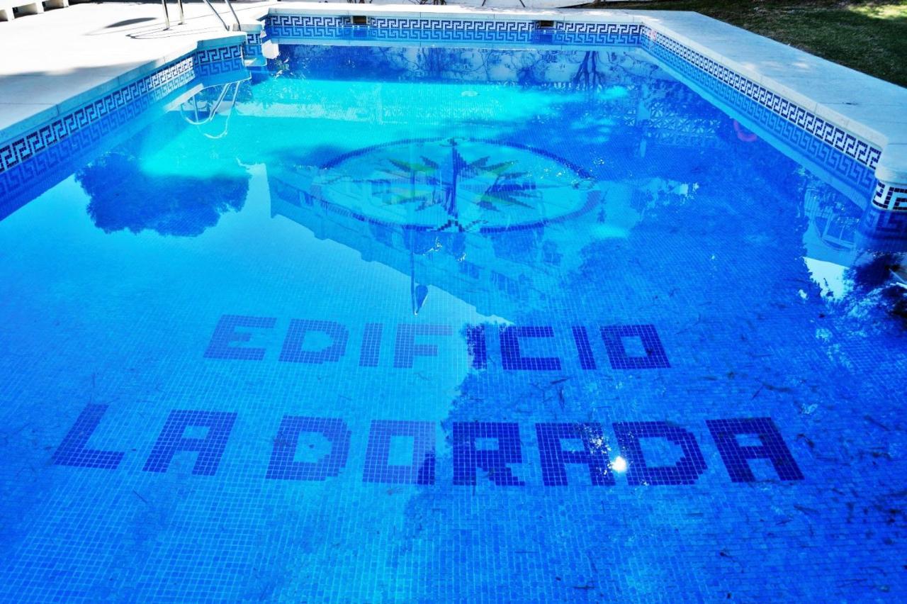 Shiny Studio With Pool & Carihuela Beach At 500M Torremolinos Dış mekan fotoğraf