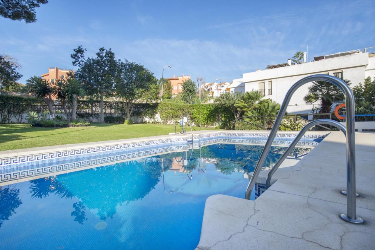 Shiny Studio With Pool & Carihuela Beach At 500M Torremolinos Dış mekan fotoğraf