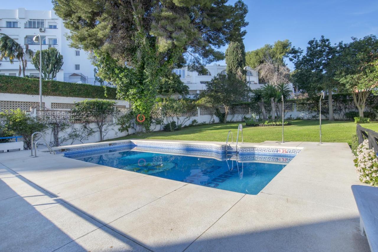 Shiny Studio With Pool & Carihuela Beach At 500M Torremolinos Dış mekan fotoğraf