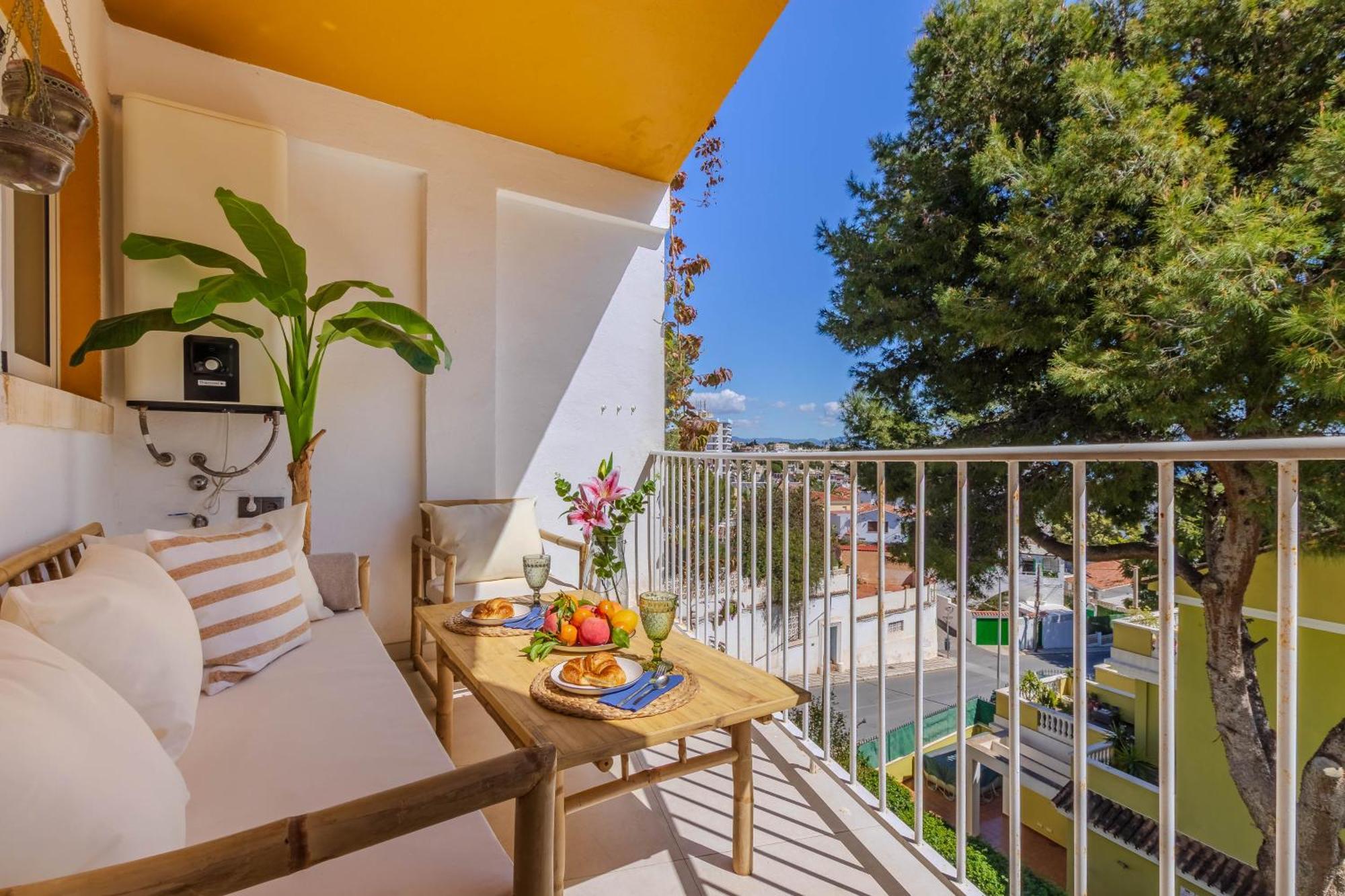 Shiny Studio With Pool & Carihuela Beach At 500M Torremolinos Dış mekan fotoğraf